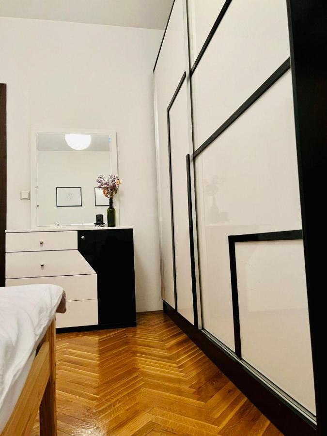 My Home In Prishtina - Spacious & Cozy 2Br Apartment With Balcony Πρίστινα Εξωτερικό φωτογραφία